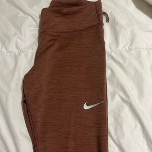 Nike crop leggings